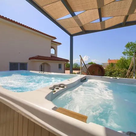 House Sea & Sun Rasopasno