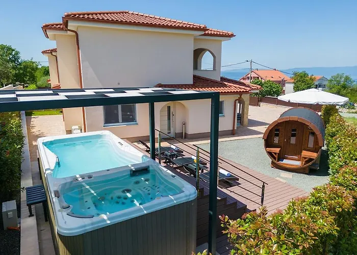 House Sea & Sun
